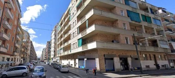 2 Schlafzimmer Wohnung in Turin, Italy, Nr. 258587 2