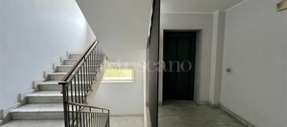 Квартира с 4 комнатами в Треместьери Этнео, Италия № 85244 31