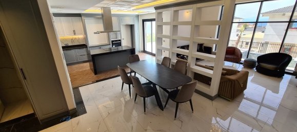 4 Schlafzimmer Property in Kusadasi, Turkey, Nr. 23089 24