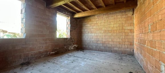 10 rooms Villa in Capannori, Italy No. 38068 4