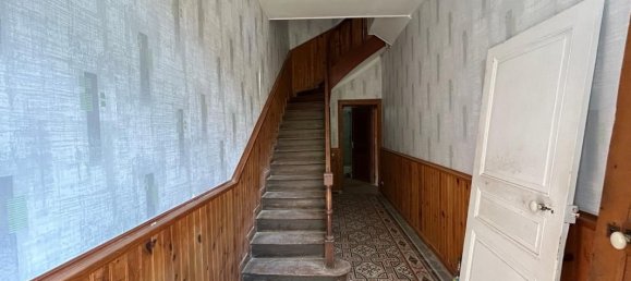 Casa de 1 dormitorio en Le Chatelet, France No. 283284 2