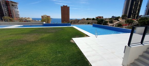 Apartamento de 2 dormitorios en Benidorm, Spain No. 11214 59