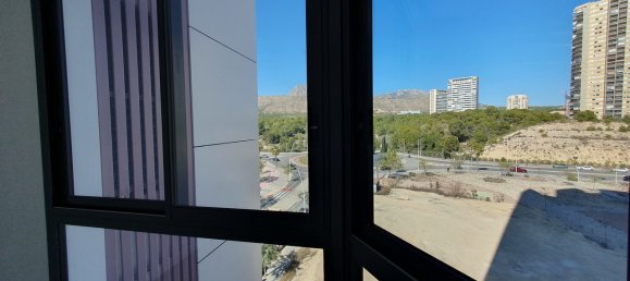 Apartamento de 2 dormitorios en Benidorm, Spain No. 11214 33