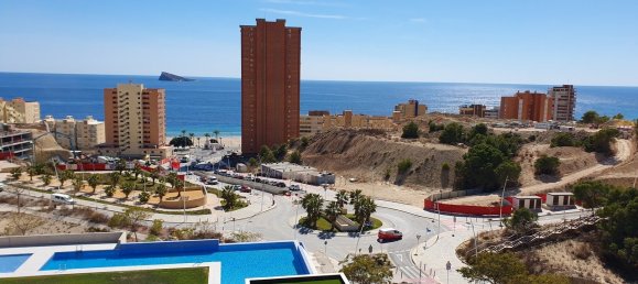 Apartamento de 2 dormitorios en Benidorm, Spain No. 11214 2