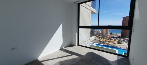 Apartamento de 2 dormitorios en Benidorm, Spain No. 11214 43