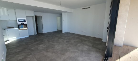 Apartamento de 2 dormitorios en Benidorm, Spain No. 11214 12