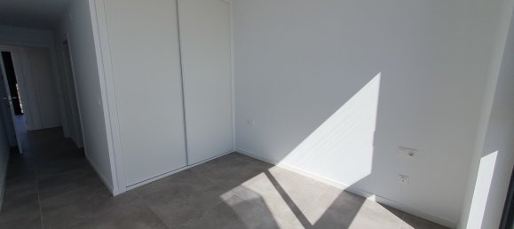 Apartamento de 2 dormitorios en Benidorm, Spain No. 11214 51