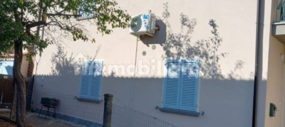 2 Schlafzimmer Haus in Sinalunga, Italy, Nr. 262819 3