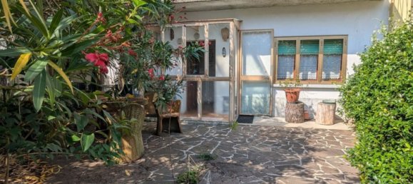 4 rooms House in Udine, Italy No. 292872 20