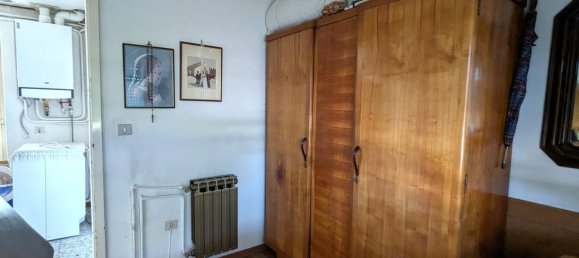 4 rooms House in Udine, Italy No. 292872 7