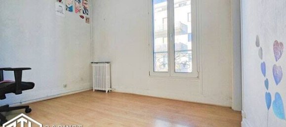 3 Schlafzimmer Doppelhaus in Villemomble, France, Nr. 142143 5