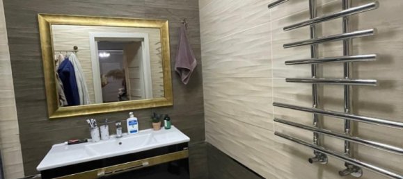 3 bedrooms Apartment in Baku, Azerbaijan No. 1617 10