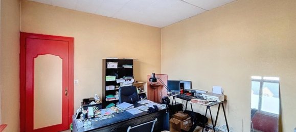 4 bedrooms House in Peronne, France No. 290647 5