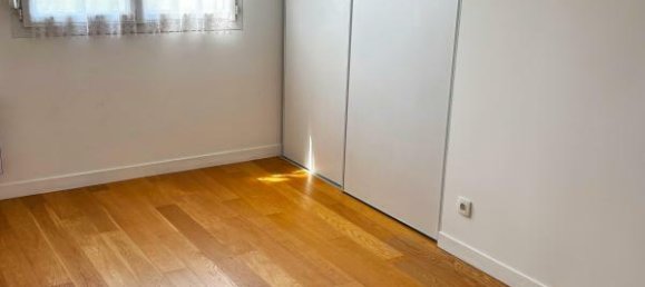 Apartamento T1 em La Garenne-Colombes, France N.º 297015 3