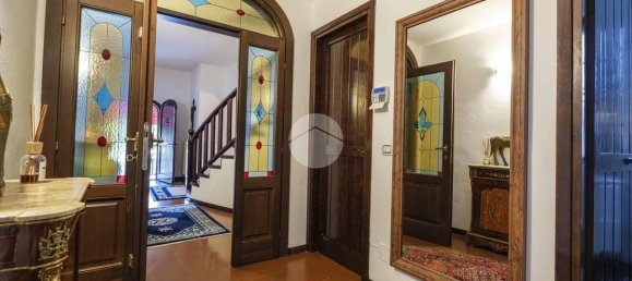 4 Schlafzimmer Villa in Vermezzo con Zelo, Italy, Nr. 310014 17