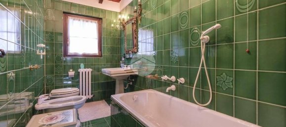 4 Schlafzimmer Villa in Vermezzo con Zelo, Italy, Nr. 310014 25