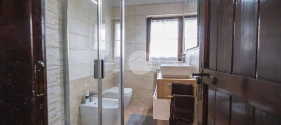 4 Schlafzimmer Villa in Vermezzo con Zelo, Italy, Nr. 310014 24