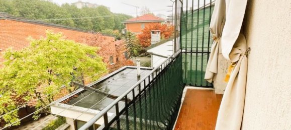 3 rooms Apartment in Grugliasco, Italy No. 53094 12