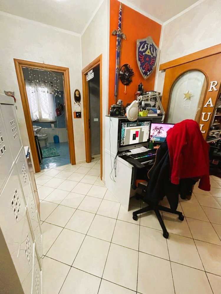 3 rooms Apartment in Grugliasco, Italy No. 53094