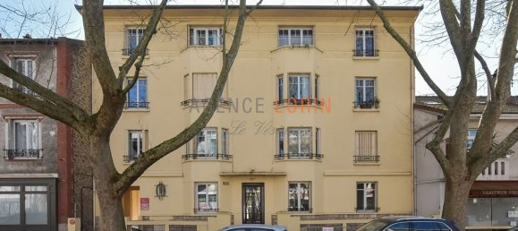 2 bedrooms Apartment in Le Vesinet, France No. 128343 14