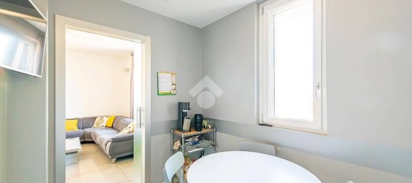 Ático de 3 dormitorios en Lainate, Italy No. 337510 16