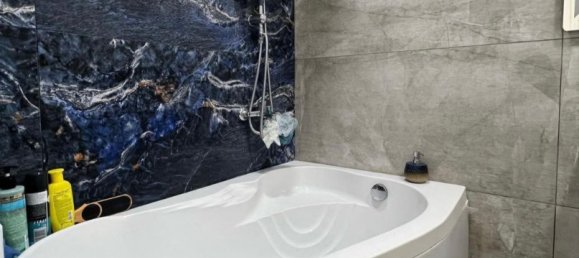 Квартира с 3 спальнями в Хатаинский район, Азербайджан № 1244 2