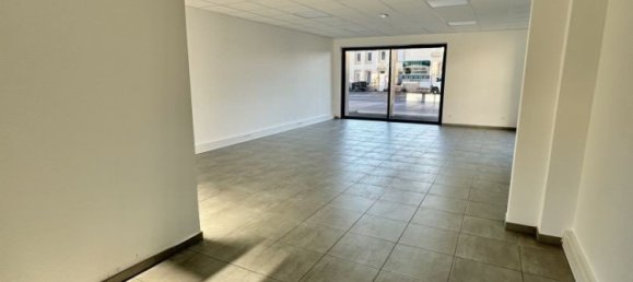 عقار تجاري في Falck, France 73متر مربع رقم 242775 12