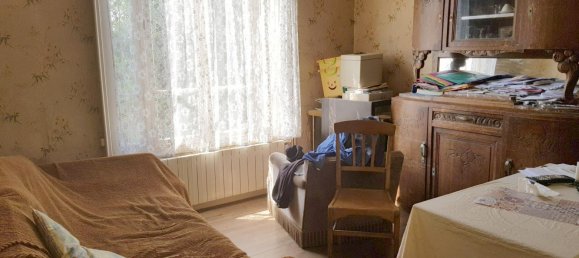 2 bedrooms House in Goussainville, France No. 183997 10