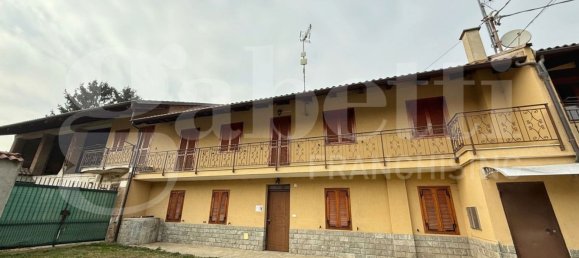 8 Schlafzimmer Haus in Collegno, Italy, Nr. 355622 30