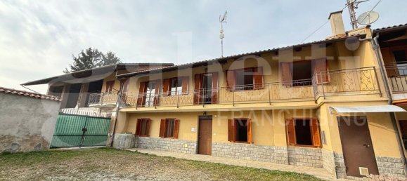 8 Schlafzimmer Haus in Collegno, Italy, Nr. 355622 32