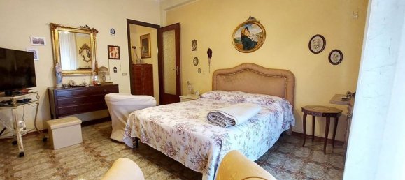 4 rooms Apartment in Palermo, Italy No. 82366 16