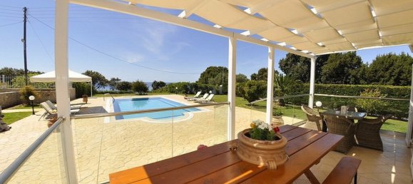 3 غرف نوم فيلا في Corfu, Greece رقم 1513 3
