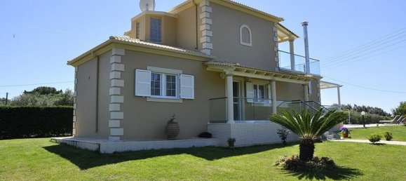 3 bedrooms Villa in Corfu, Greece No. 1513 13