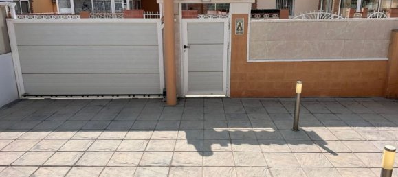 Adosado de 2 dormitorios en Torrevieja, Spain No. 178491 8