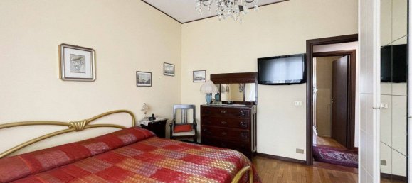 2 Schlafzimmer Wohnung in Reggio Calabria, Italy, Nr. 27860 45