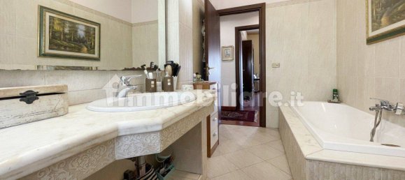 2 Schlafzimmer Wohnung in Reggio Calabria, Italy, Nr. 27860 32