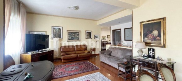 2 Schlafzimmer Wohnung in Reggio Calabria, Italy, Nr. 27860 11