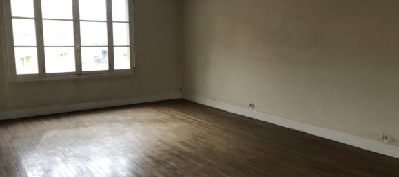 350m² Building in Soissons, France No. 89676 14