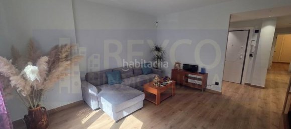 Квартира с 3 спальнями в Логроньо, Испания № 161256 2