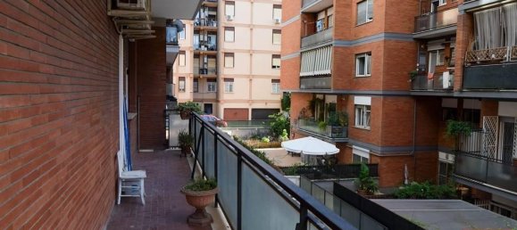 5غرفة شقة في Rome, Italy رقم 24647 39