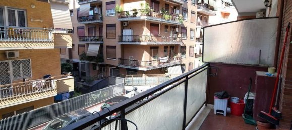 5غرفة شقة في Rome, Italy رقم 24647 40