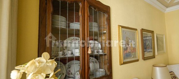 2 Schlafzimmer Wohnung in Turin, Italy, Nr. 268280 18