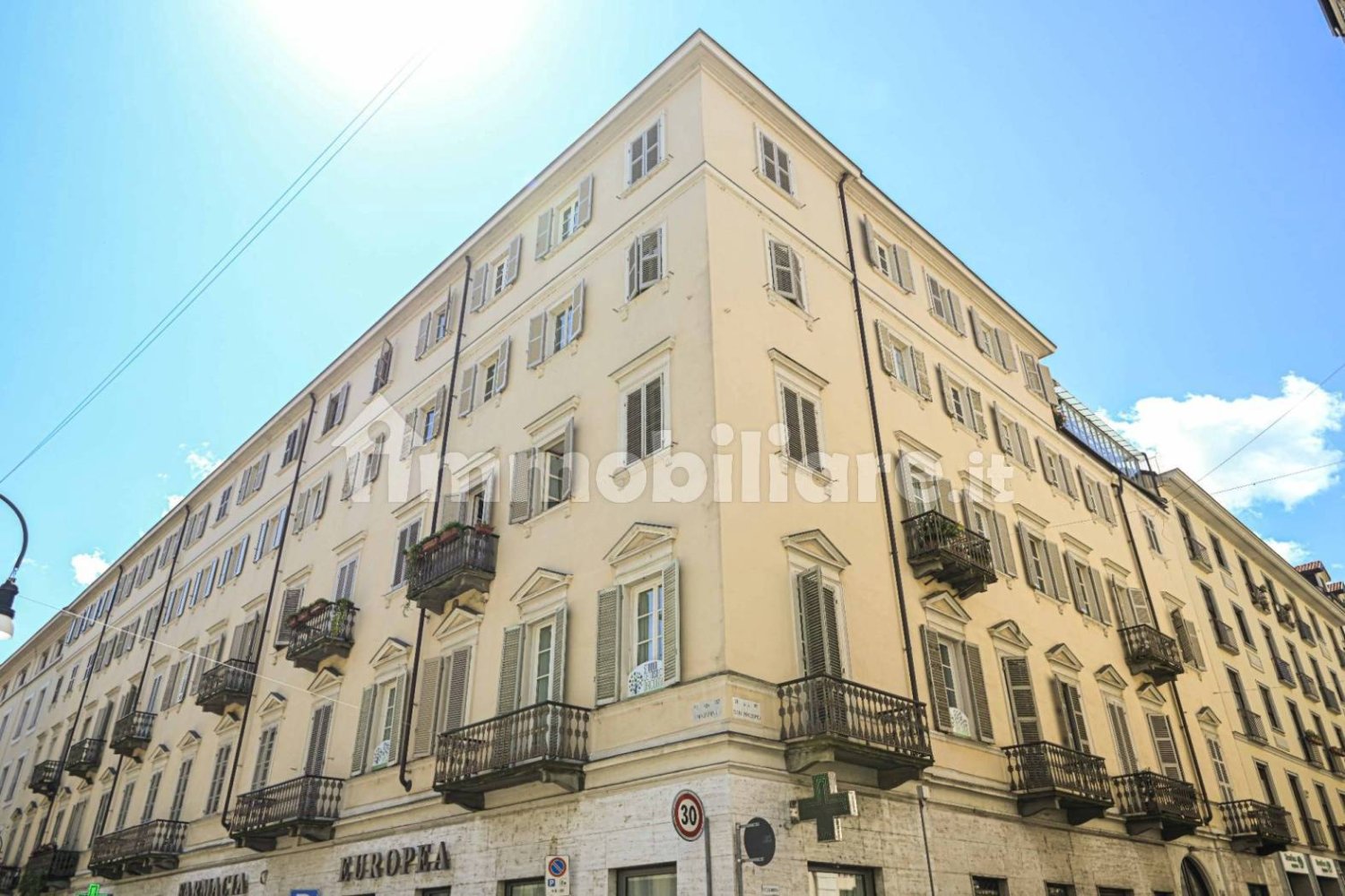 2 Schlafzimmer Wohnung in Turin, Italy, Nr. 268280