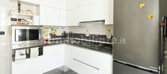 2 Schlafzimmer Wohnung in Turin, Italy, Nr. 268280 32