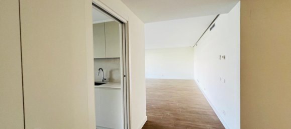 4 bedrooms Apartment in Alcobendas, Spain No. 26243 4