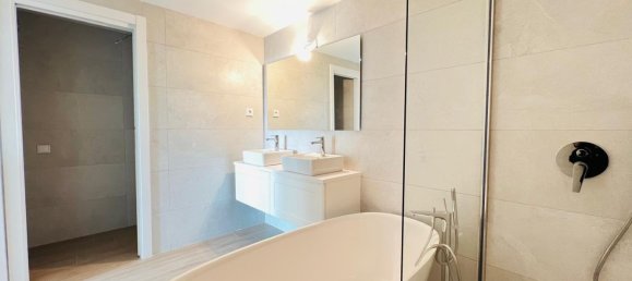 4 bedrooms Apartment in Alcobendas, Spain No. 26243 19