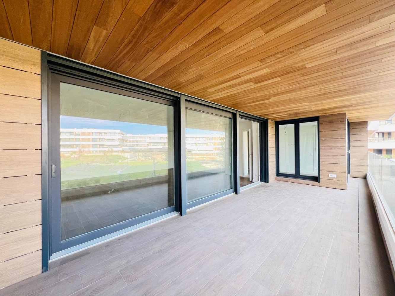 4 bedrooms Apartment in Alcobendas, Spain No. 26243