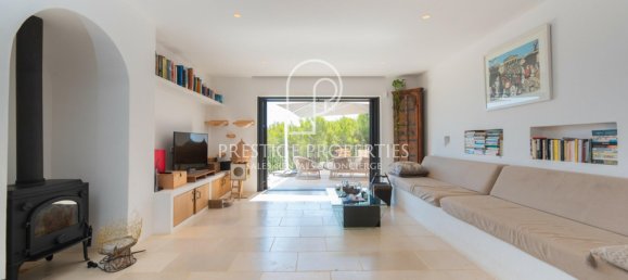 6 bedrooms Villa in Ibiza, Spain No. 266388 4