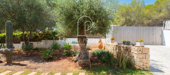 6 bedrooms Villa in Ibiza, Spain No. 266388 8