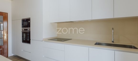 4 bedrooms Penthouse in Braga, Portugal No. 13860 2